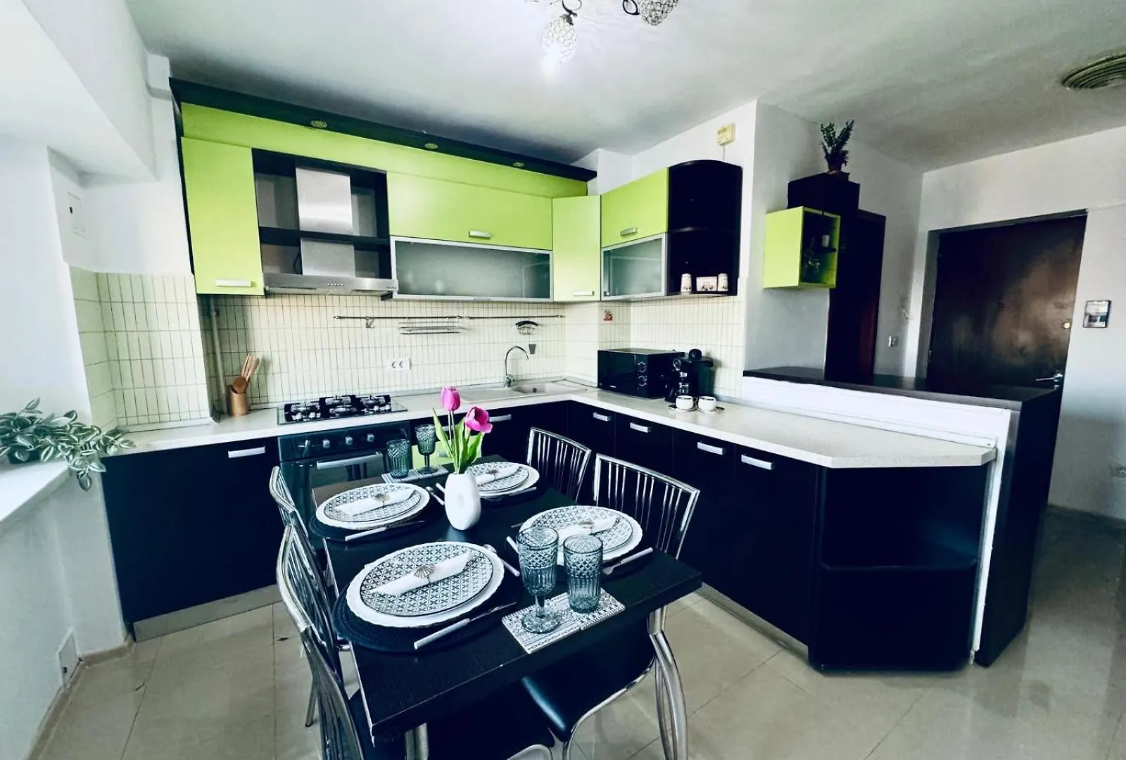 3 Rooms Unirii Square Alba Iulia 75 Bucharest Romania