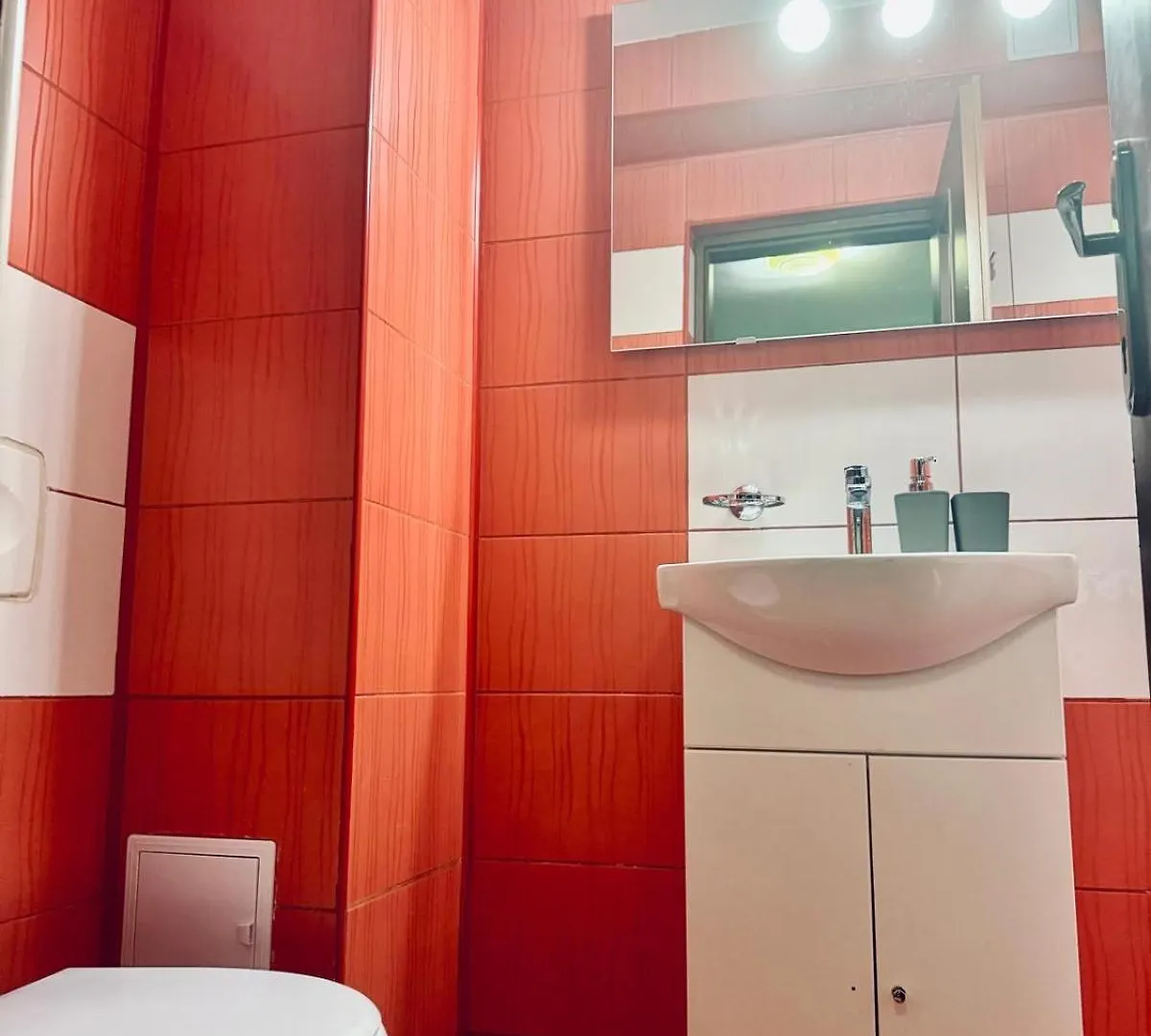 3 Rooms Unirii Square Alba Iulia 75 Bucharest Romania