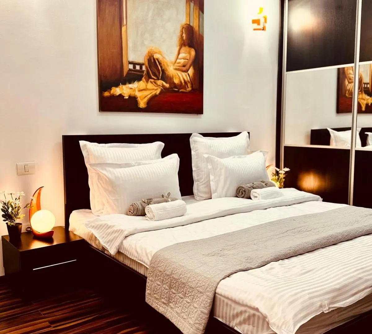 3 Rooms Unirii Square Alba Iulia 75 Bucharest