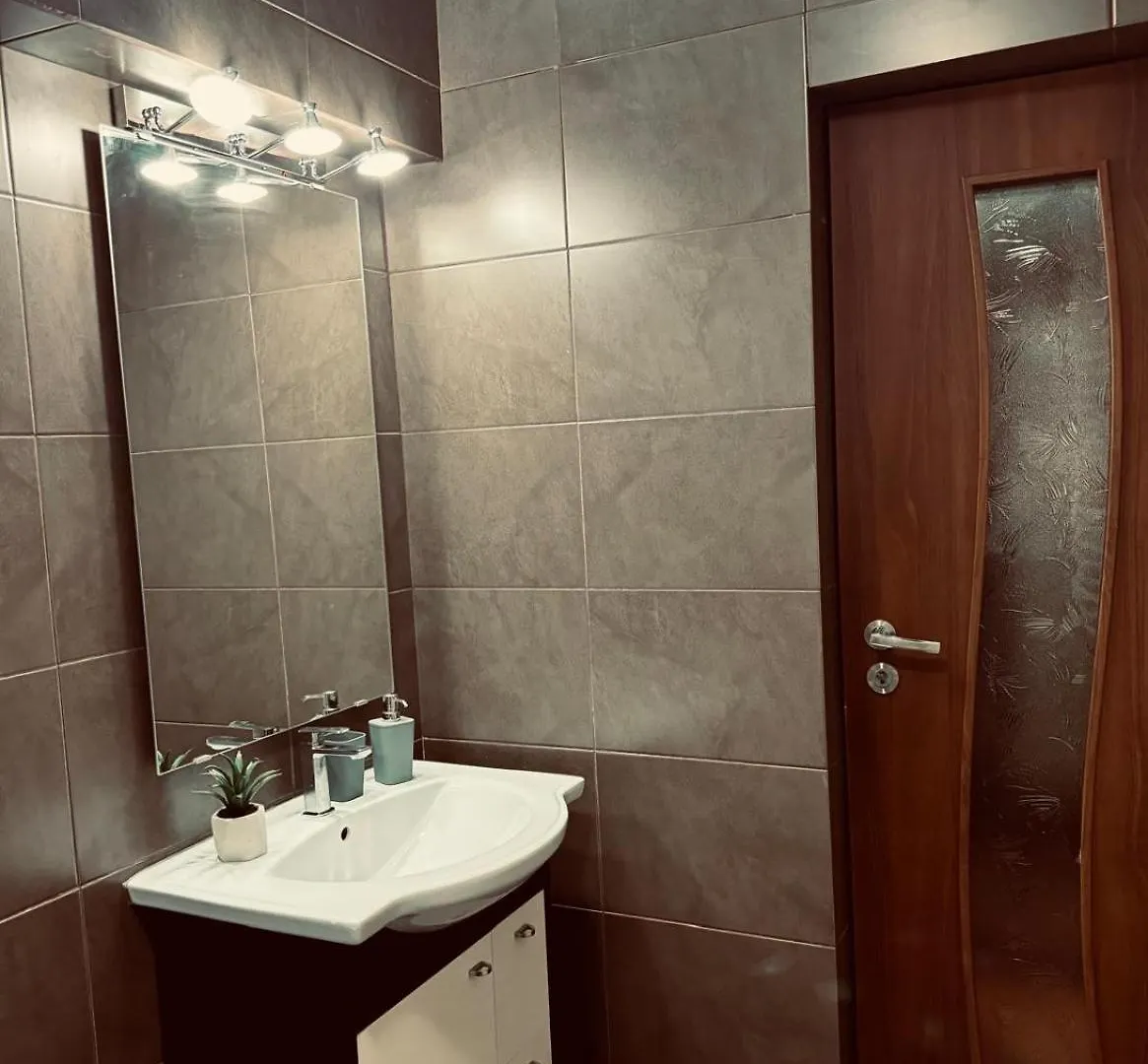 3 Rooms Unirii Square Alba Iulia 75 Bucharest