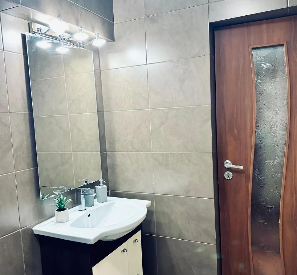 Apartment 3 Rooms Unirii Square Alba Iulia 75 Bucharest